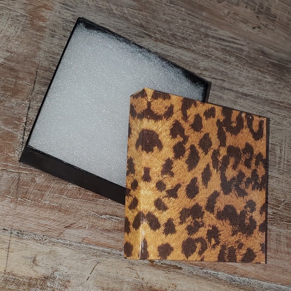 Aloha Beaches stamped necklace - Picture 7 of 7